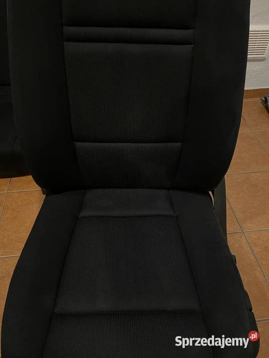 Komplet siedzeń plus boczki BMW x5