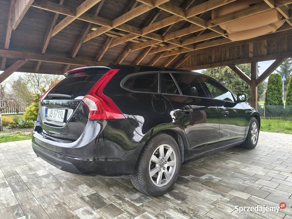 Volvo V60 16 D2 2011r światła do jazdy dziennej Kolbuszowa