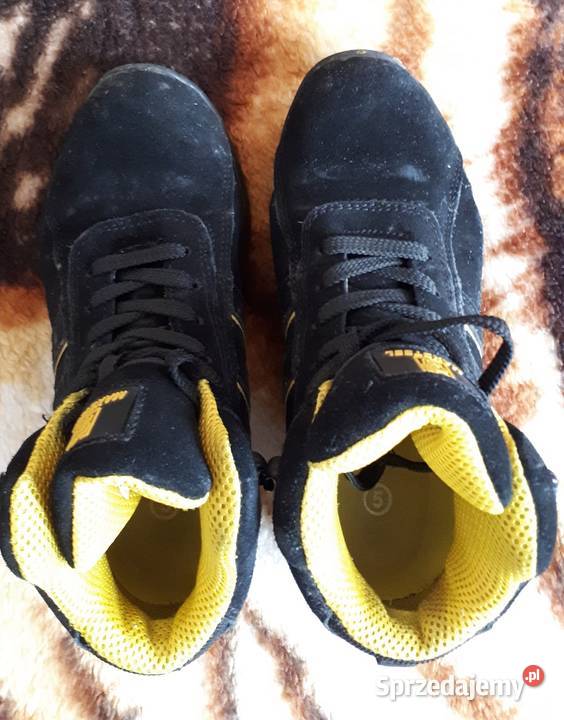 Robocze buty ochronne wysokie kostkę z metalowym Białystok