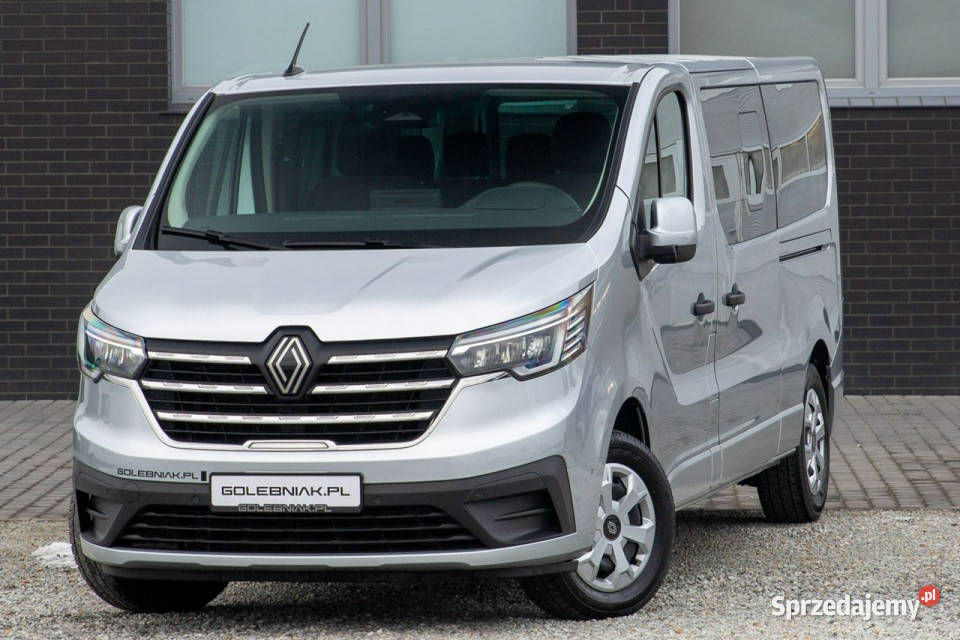 Renault Trafic 8 Osób 20 150 Bogate Wyposażenie wspomaganie kierownicy Jarocin sprzedam