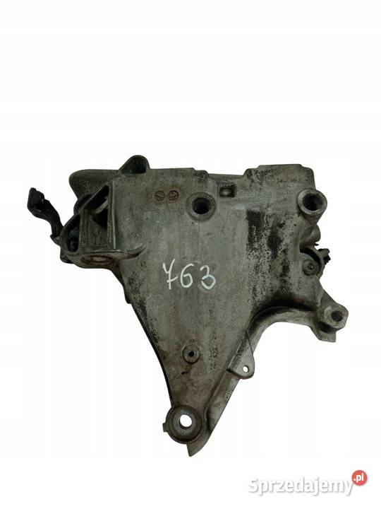 ŁAPA WSPORNIK 05E199275E 15 TSI Skoda Kamiq I
