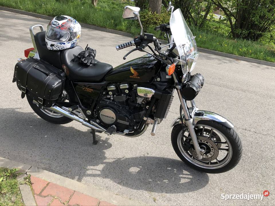 Honda Vf750c magna czarny