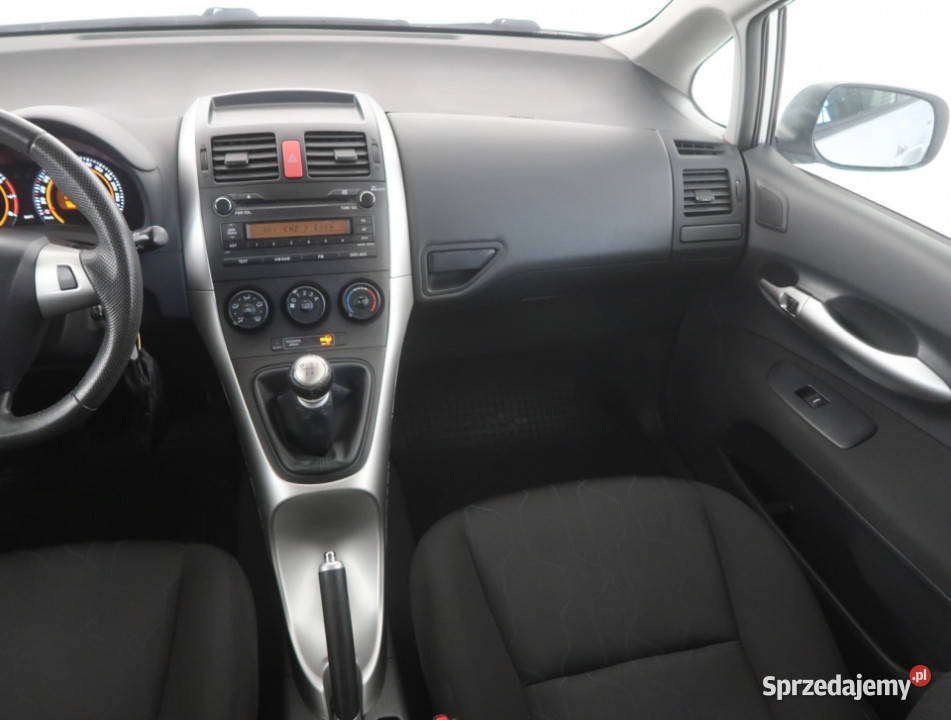 Toyota Auris 13 Dual VVTi Hatchback Bielany Wrocławskie