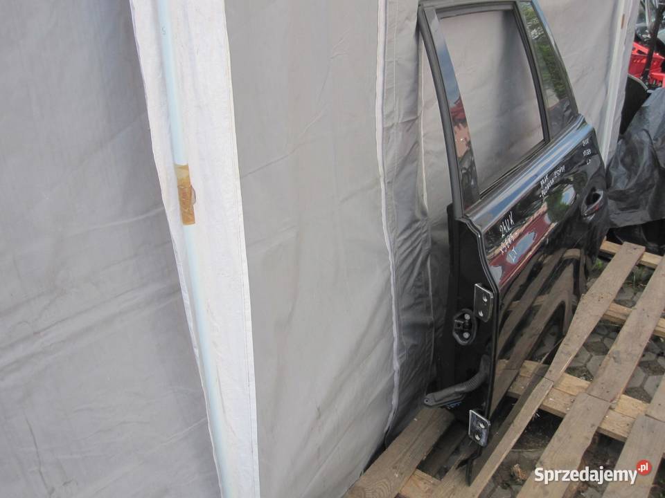 BMW X3 E83 LIFT 06r drzwi lewe tył