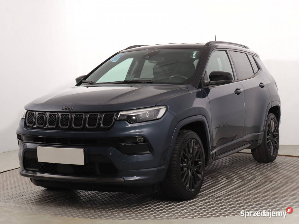 Jeep Compass 13 TGDI światła LED Katowice