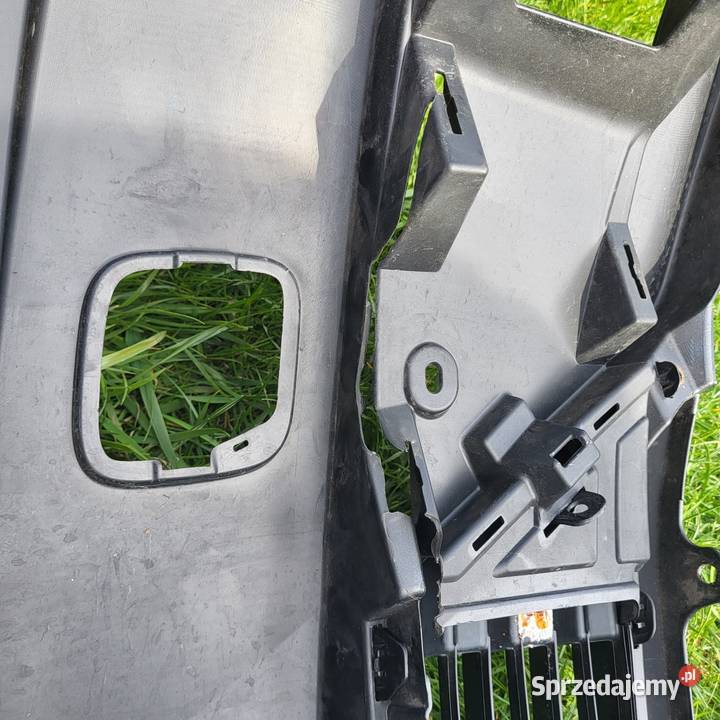Zderzak toyota corolla 2016 Pozostałe Bytom