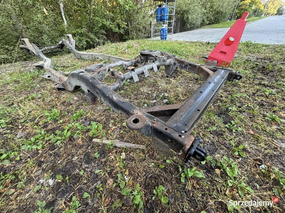 Nissan Patrol Y60 rama long LBW stan oryginał Poznań