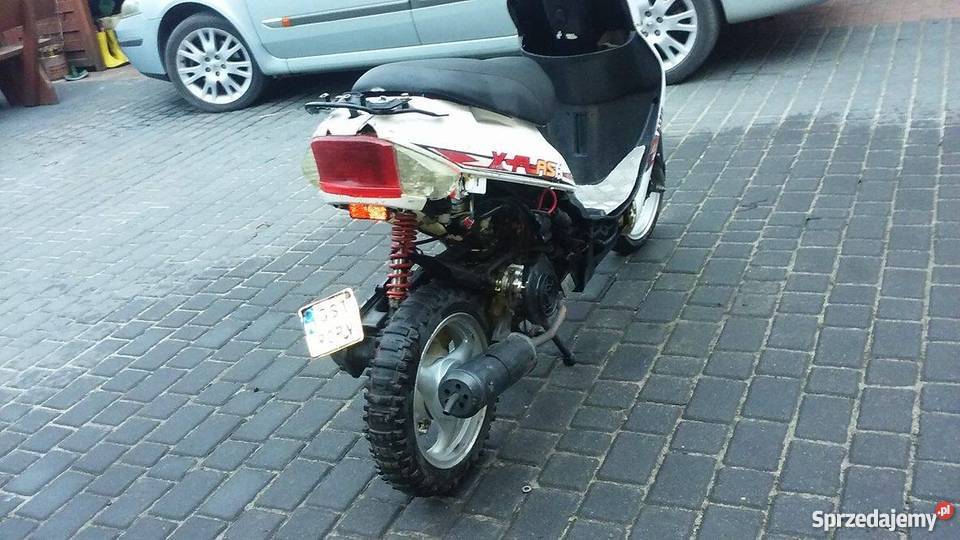 Skuter Baccari flash Karsin