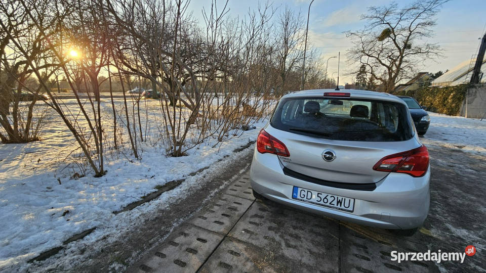 Opel Corsa Opel Corsa 12 Klima 5 drzwi E 2014 lakier metallic pomorskie