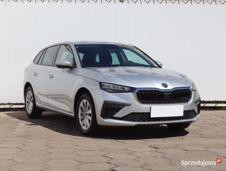 Skoda Scala 10 TSI wspomaganie kierownicy