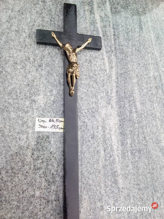 Krzyż duży czarny z wizerunkiem Strzegowo