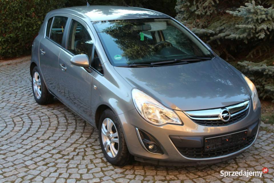 Opel Corsa Benzyna 5 drzwi Opłacony Ładny nieuszkodzony Lubań