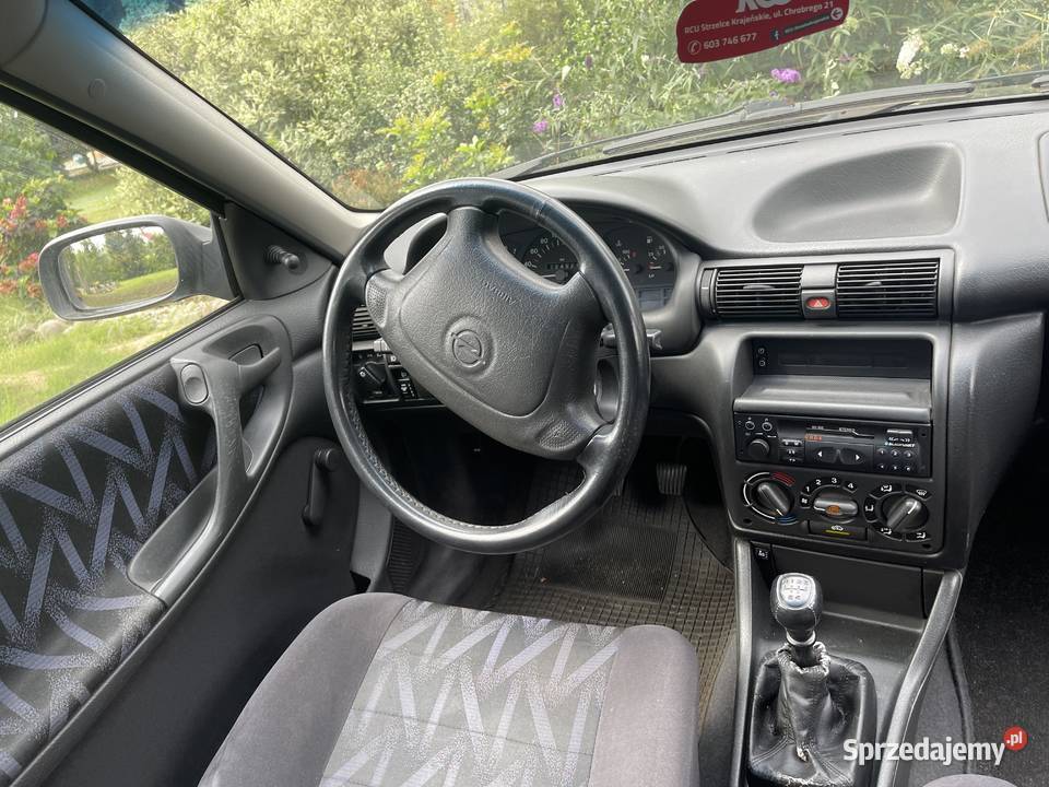 Opel astra F 14 benzyna 60 koni Hatchback Stare Kurowo