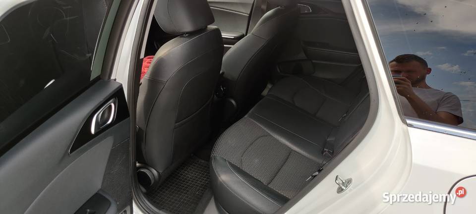 Kia ceed 14 TGDI 140 Automat Rok produkcji 2018 Łapanów
