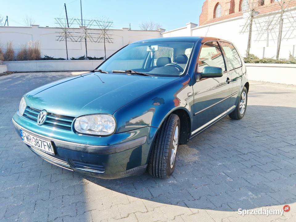 Sprzedam Volkswagen Golf 4 16 16v LPG Hatchback Konin sprzedam