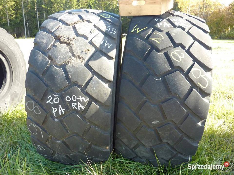 2xOpona używana 55570R25 5557025 MICHELIN 400 Motoryzacja Zaścianki