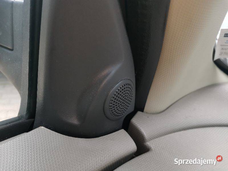 Nissan Micra Klima automatyczna honda Jazz Rok produkcji 2005 Tarnów