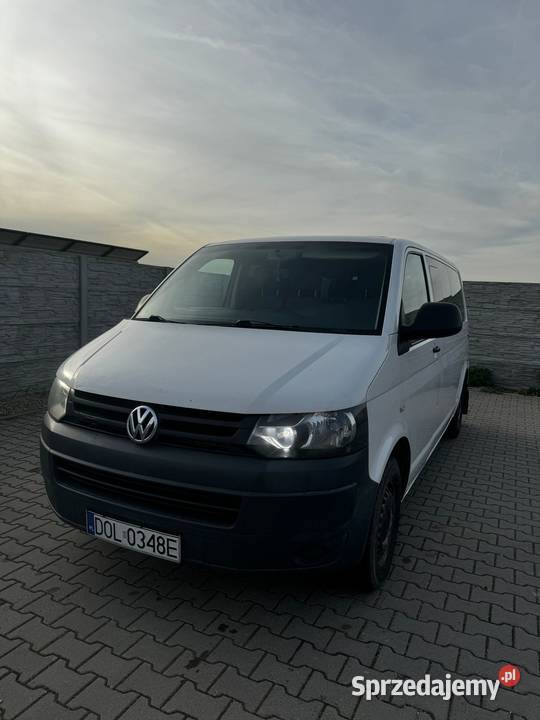 VW Transporter T6 9osobowy 2013r 102