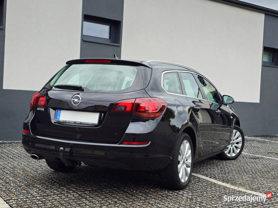 CosmoNaviPółskóraBixenonBezwypadkowaOpel Eye Astra Żarki