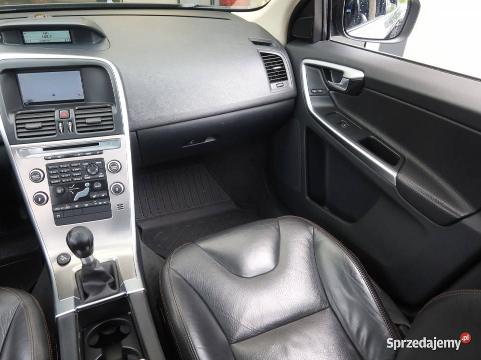 Volvo XC60 D3 Samochody osobowe śląskie Katowice sprzedam
