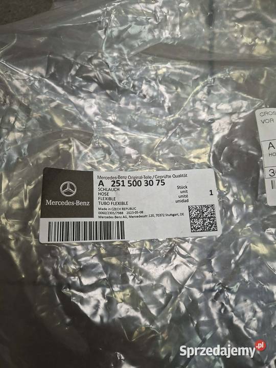 MERCEDESBENZ R W251 Wąż ciepłej wody A2515003575