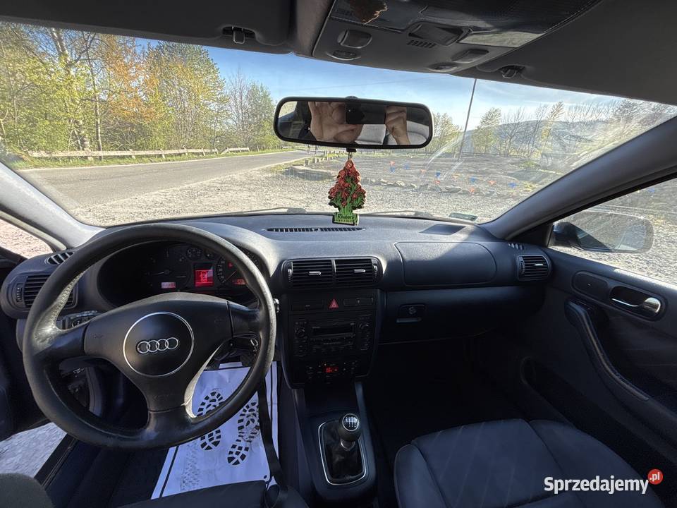 Audi a3 8l 2001R 5 drzwi 19 TDI 130 1893cm3 Międzybrodzie Żywieckie
