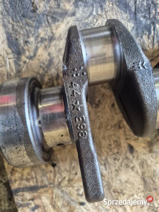 Wal Korbowy silnika 4D98E3ZSFB KOMATSU PC80 śląskie