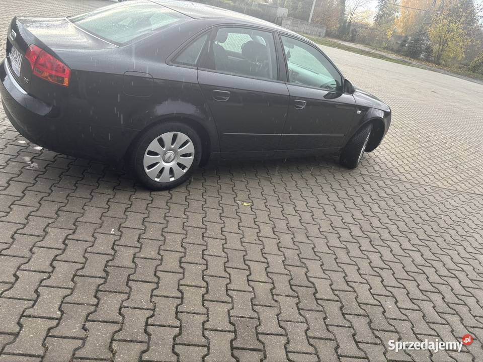 Audi a4 b7 20 benzyna czarny lubelskie Uchanie