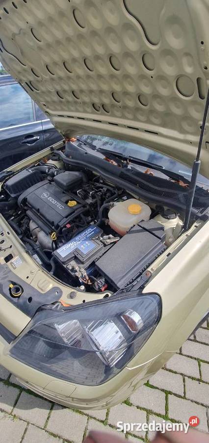 Astra h 16 benzyna klima hak Niemiec Hatchback Kietrz sprzedam