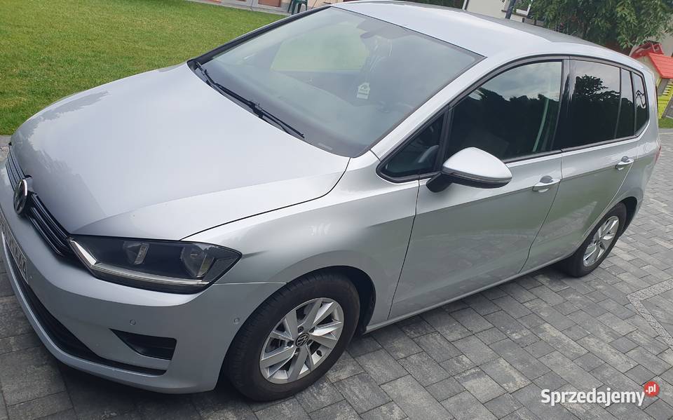 VW Golf sportsvan 16 tdi nowy rozrząd radar Radomsko sprzedam