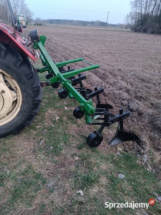 Opsypnik do ziemniaków pilenik Agromet 5 rzędów Mielec