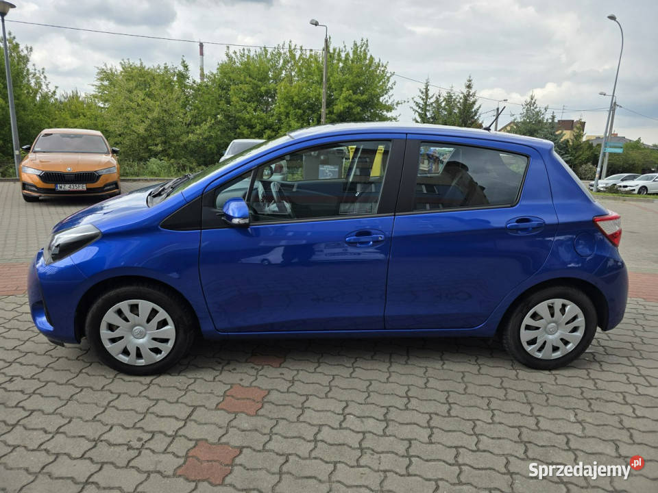 Toyota Yaris 2021 Salon Polska 1Właściciel NOWY asystent pasa ruchu Yaris Białystok sprzedam