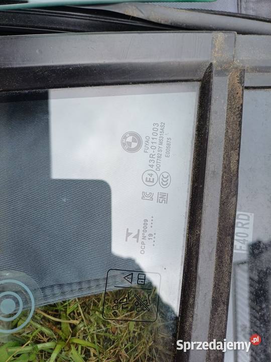 BMW 1 F40 szyba zamek klamka drzwi listwy prawy Boczne (drzwi) Opole sprzedam