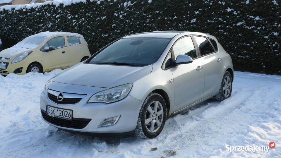 OPEL ASTRA J 16 benzyna 2011r ABS Astra Sokółka sprzedam