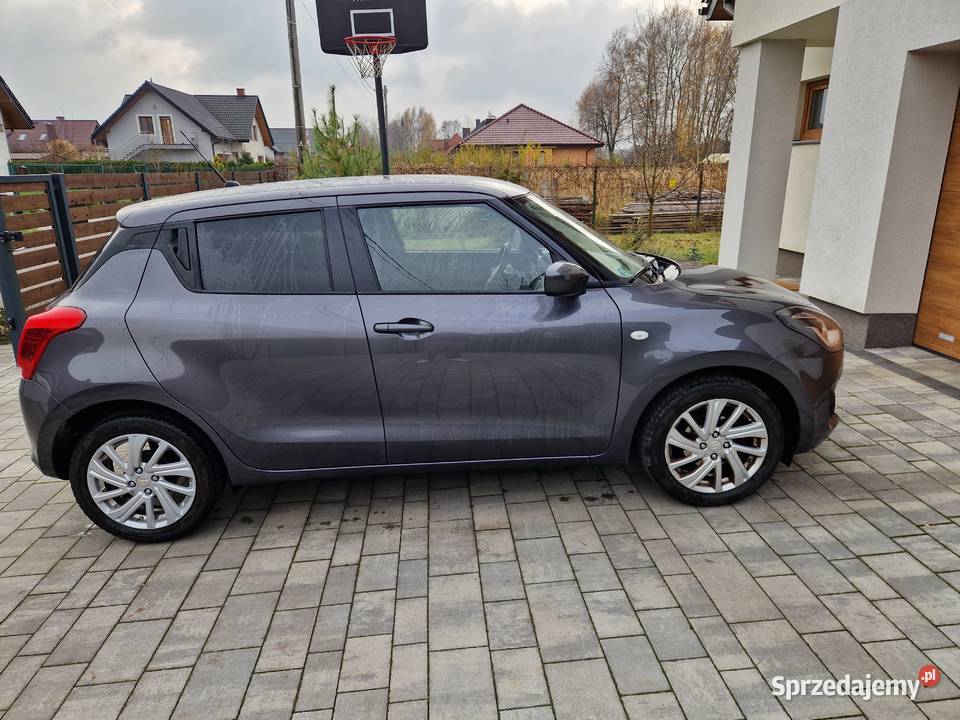 Suzuki Swift 12 Hybrid Premium Plus Swift
