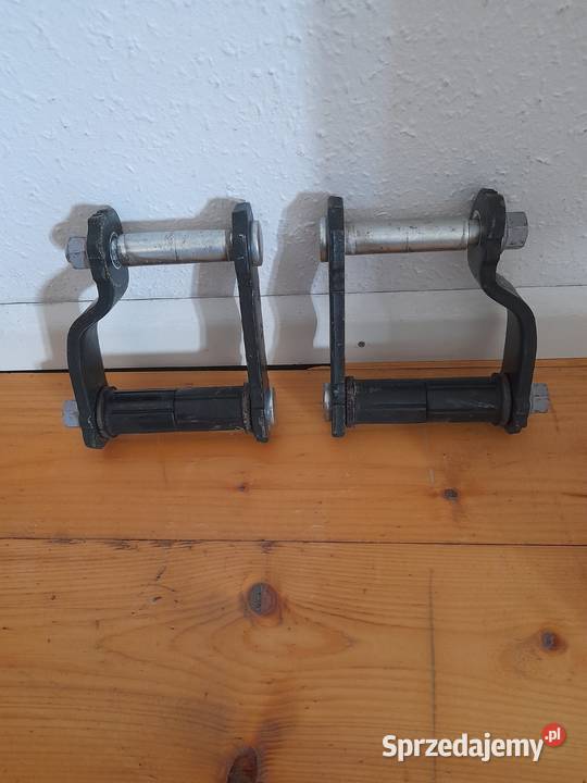 Wieszak jarzma Resora TYŁ Toyota Hilux Original Przasnysz