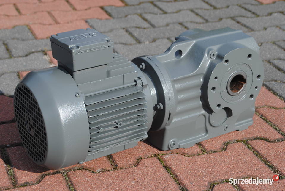 Motoreduktor kątowy 11kw 92obrmin firmy SEW Kargowa