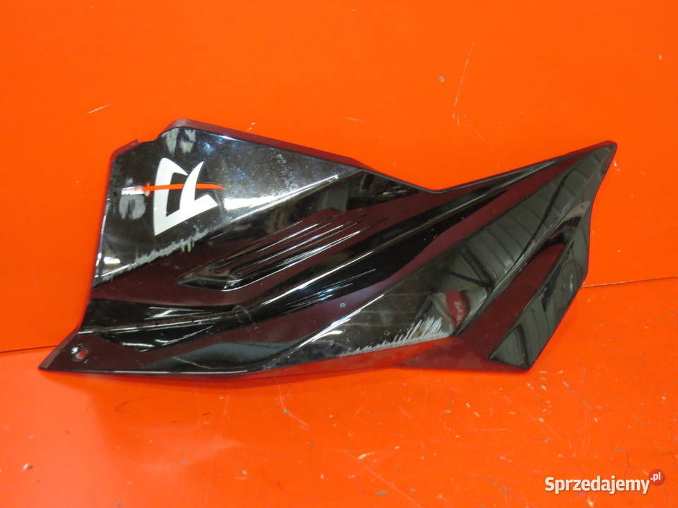 SUZUKI GSXS 1000 2019 KATANA OSŁONA OWIEWKA BOK sprzedam