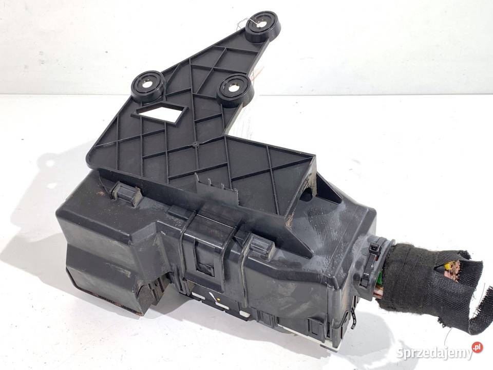 SKRZYNKA BEZPIECZNIKÓW FORD TRANSIT VI GK3T14401 podkarpackie