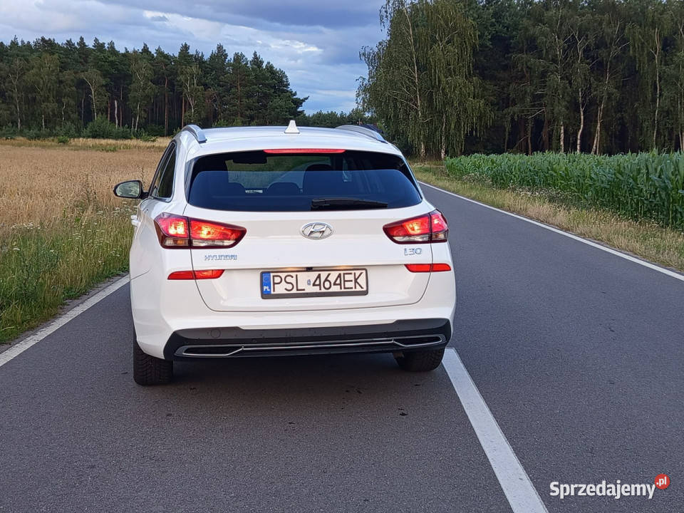 Hyundai i30 na Gwarancji Fabrycznej Automatyczna czujnik parkowania Słupca sprzedam
