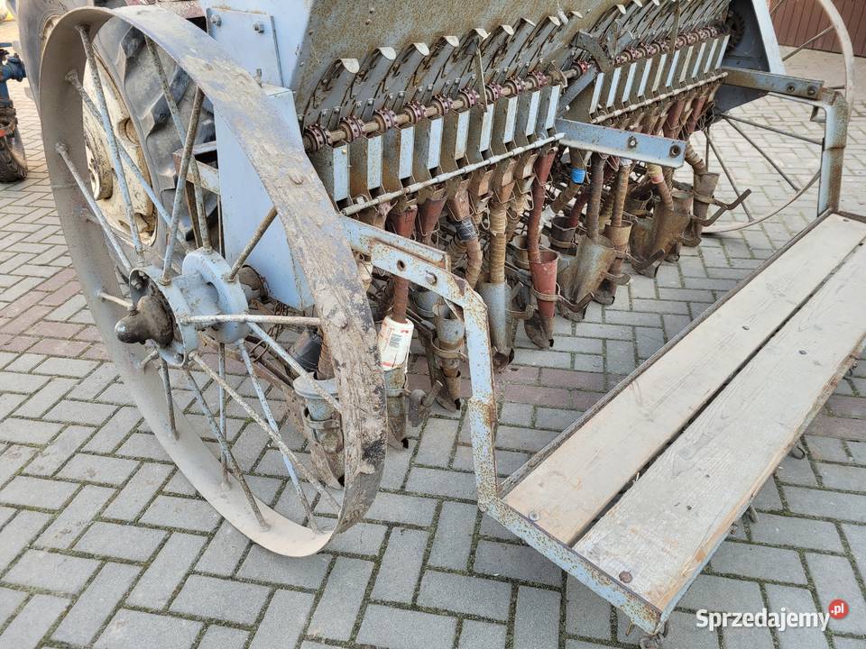 Siewnik do zboza kukurydzy słonecznika itd łódzkie Czastary