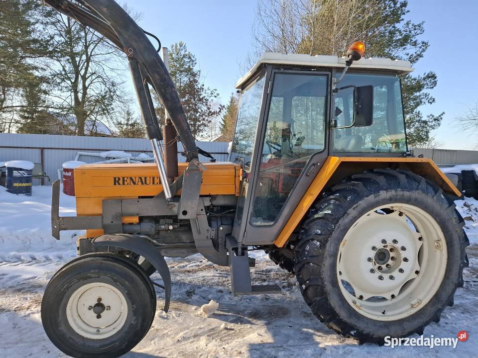 Renault 681S Napęd 2x4 Bukowa
