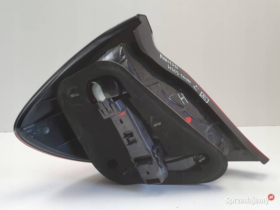 Mercedes W203 Coupe CL203 0008r TYLNIA LAMPA