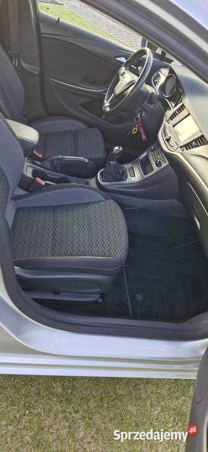 Opel Astra 15 CDTI Rok produkcji 2019 Sandomierz