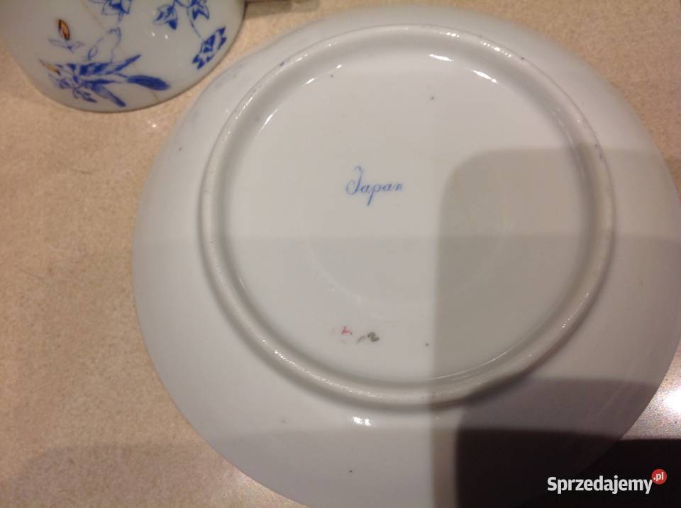 Mała Filiżanka z Podstawkiem Stara Porcelana Nowa Sól