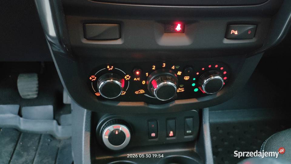 Dacia Duster 16 4x4 99 przebiegu bezwypadkowa Zamość