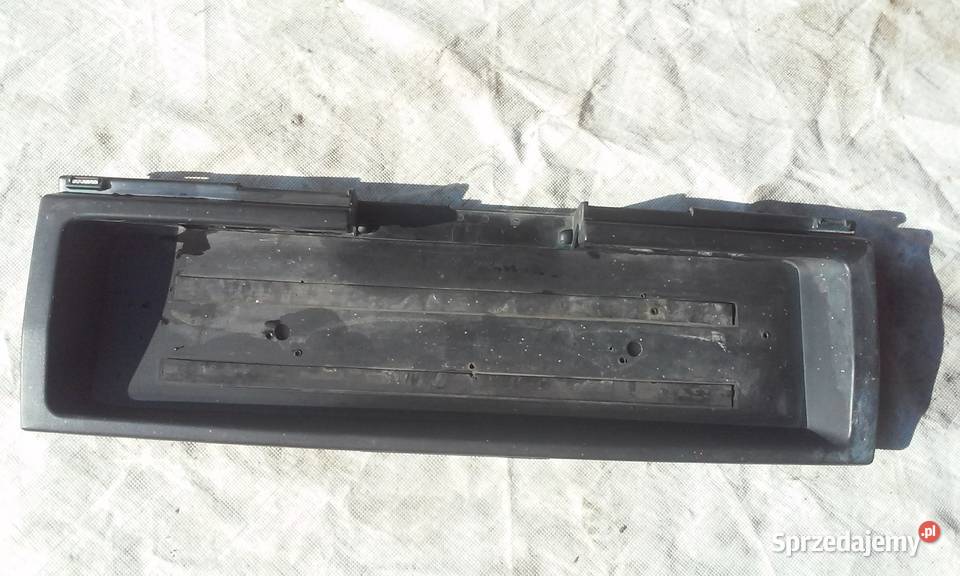 Blenda bagażnika Audi 80 b4 Avant 8A9853465 Barlinek