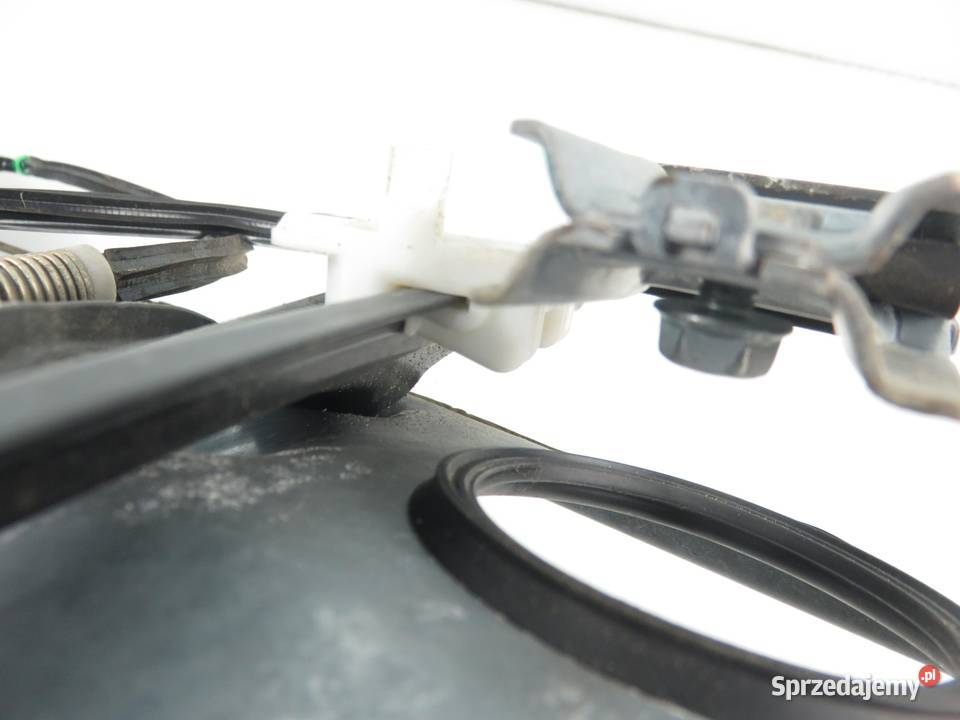 PODNOŚNIK SZYBY PRAWY PRZEDNI GOLF IV 1J4837730N Mechanizmy opuszczania szyb małopolskie