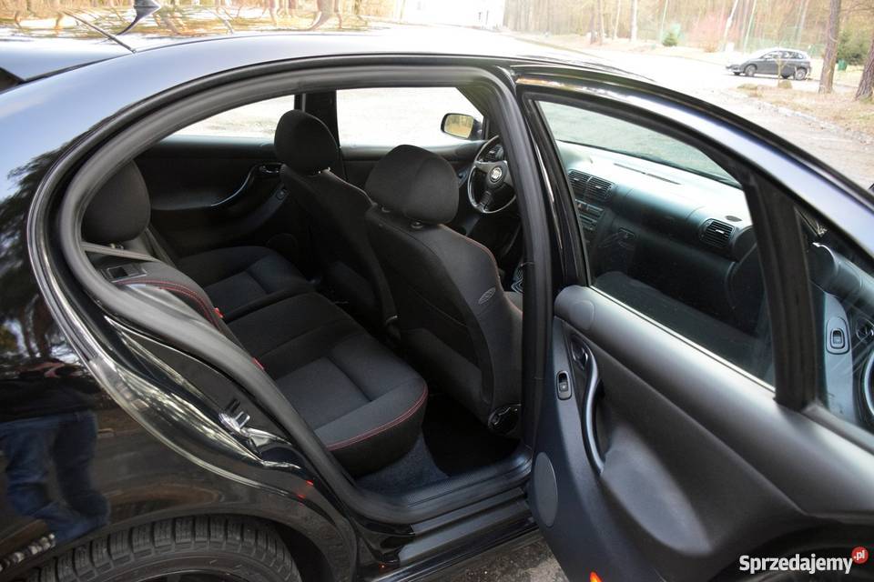 Seat Leon CupraR 210 18T Recaro ASO Szwajcaria autoalarm