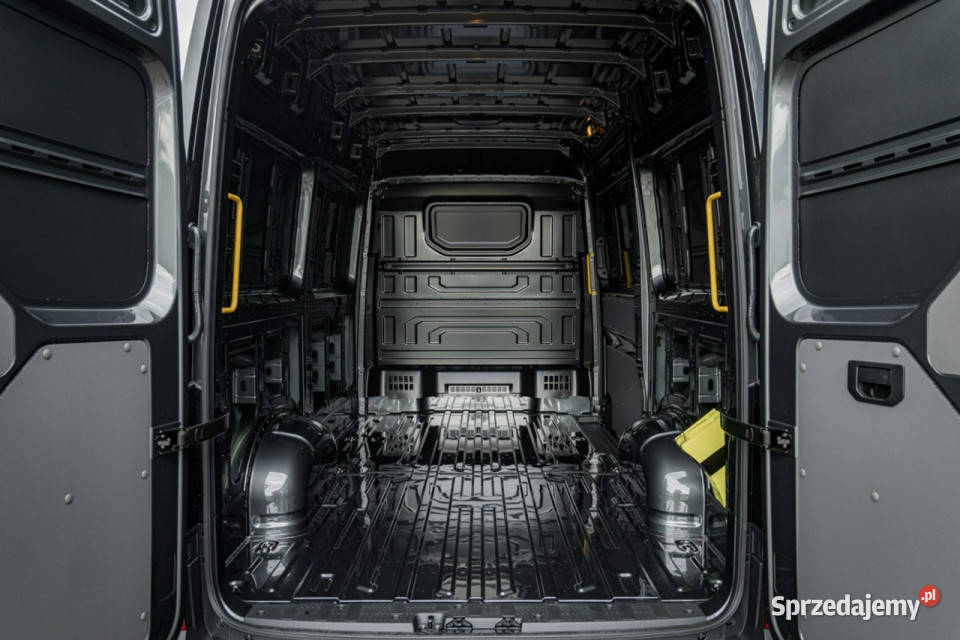 Volkswagen Crafter FL Furgon L3 20 TDI 177 1968cm3 Łódź sprzedam